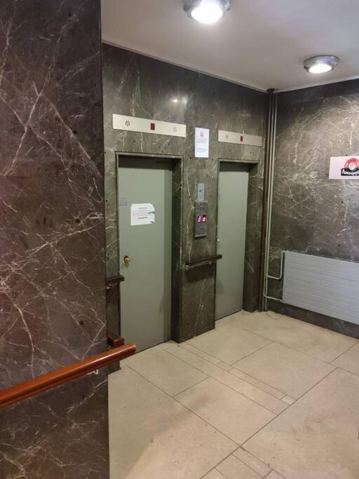 Apartamento Urban House Aiolou Atenas Exterior foto