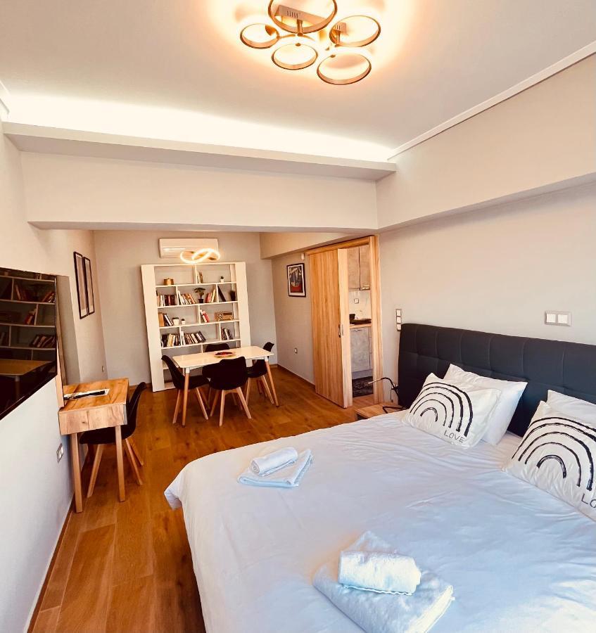 Apartamento Urban House Aiolou Atenas Exterior foto